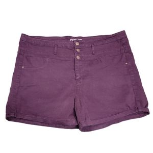 Refuge Women's Burgundy High Waisted Stretch Shorts Size 20